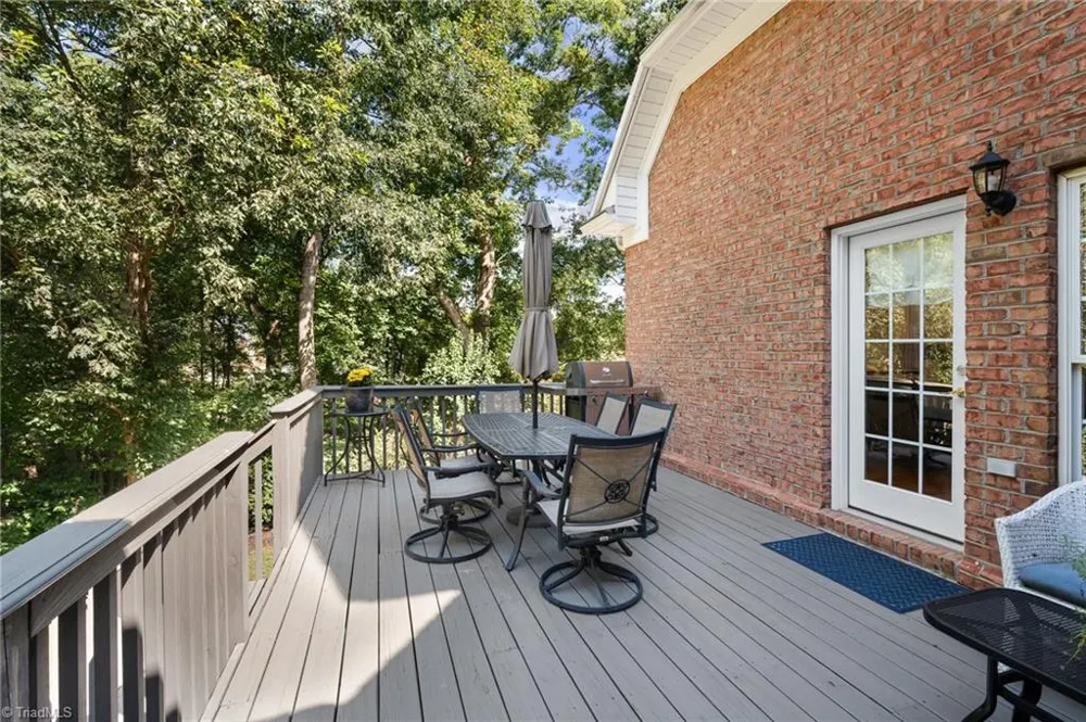 810 Poplar Grove Road Winston-Salem, NC 27106