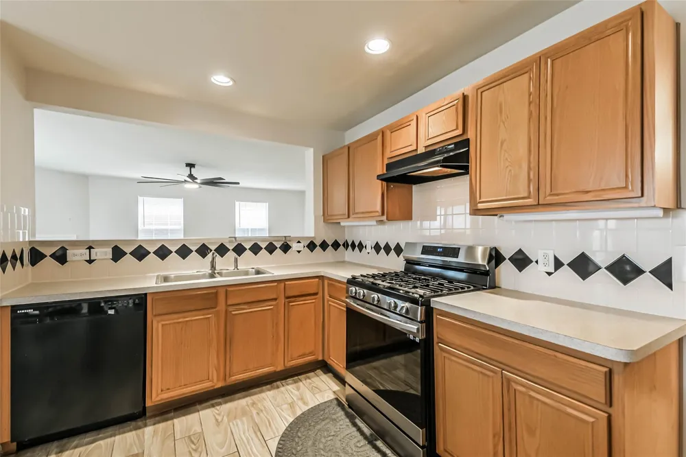 4011 Brighton Springs Lane Katy, TX 77449
