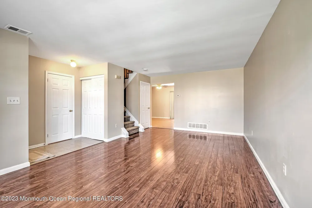 7 Stuart Drive #4 Freehold, NJ 07728