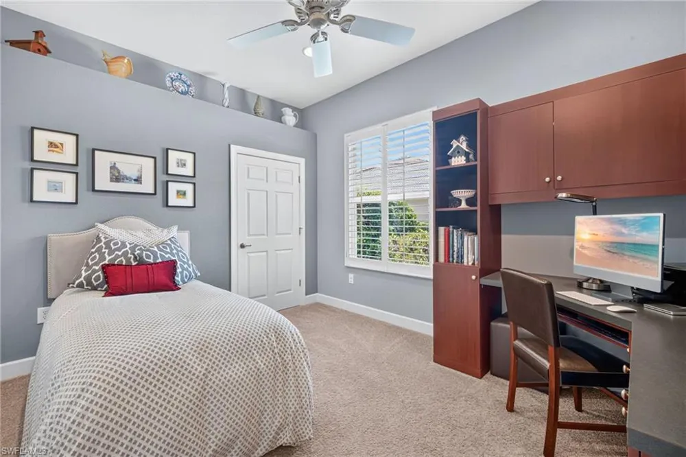 10897 Stonington Avenue Fort Myers, FL 33913