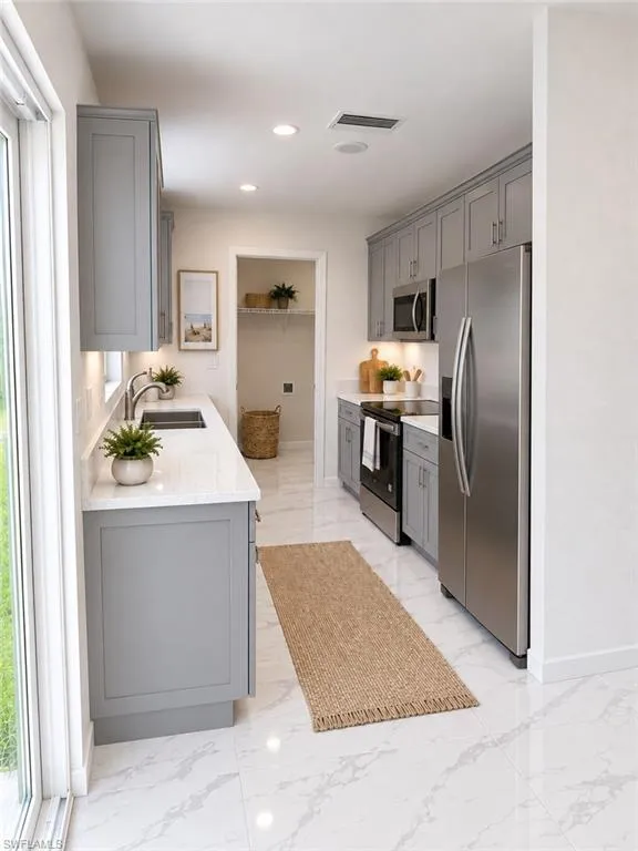 2022 Edward Avenue Alva, FL 33920