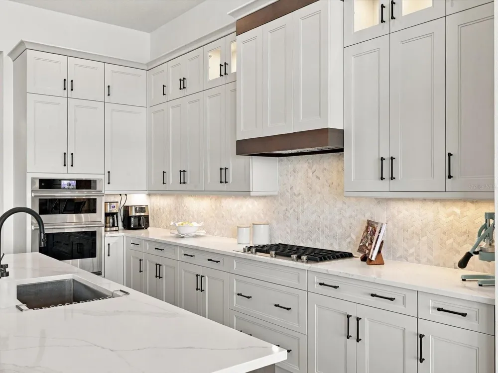 532 BLUE SHELL LOOP Sarasota, FL 34240