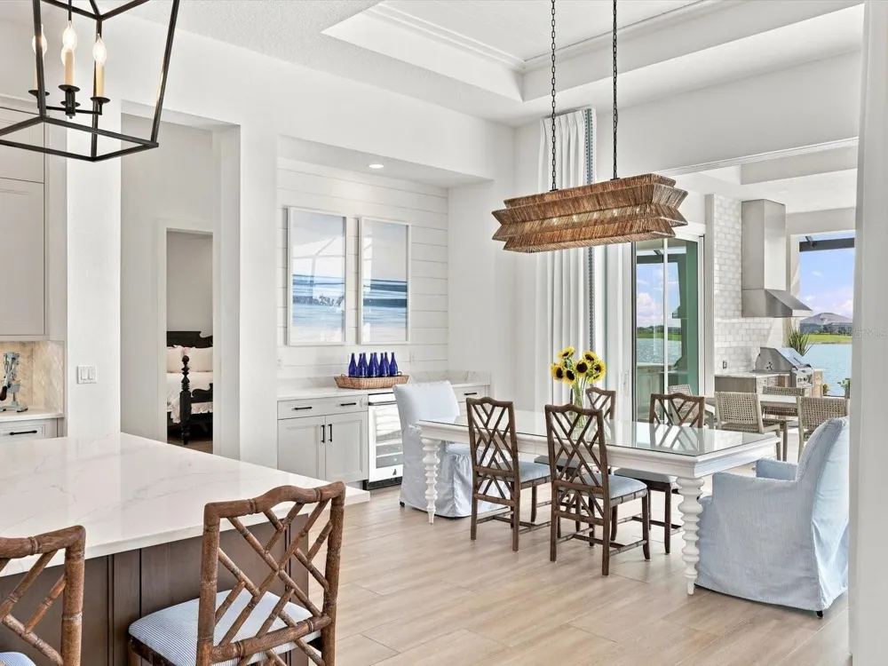 532 BLUE SHELL LOOP Sarasota, FL 34240
