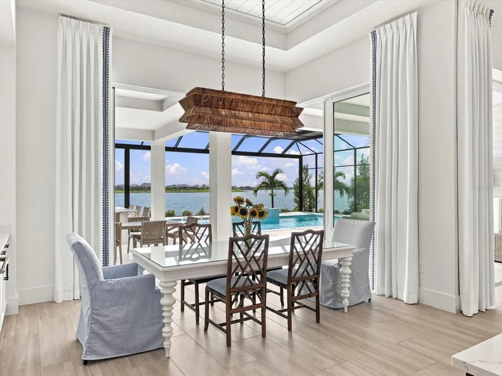 532 BLUE SHELL LOOP Sarasota, FL 34240