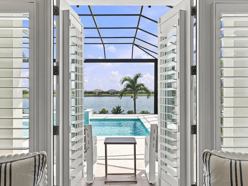 532 BLUE SHELL LOOP Sarasota, FL 34240