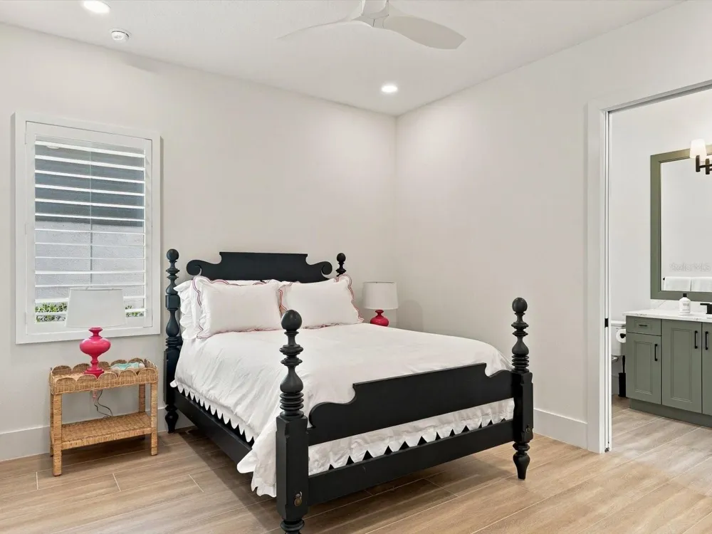 532 BLUE SHELL LOOP Sarasota, FL 34240
