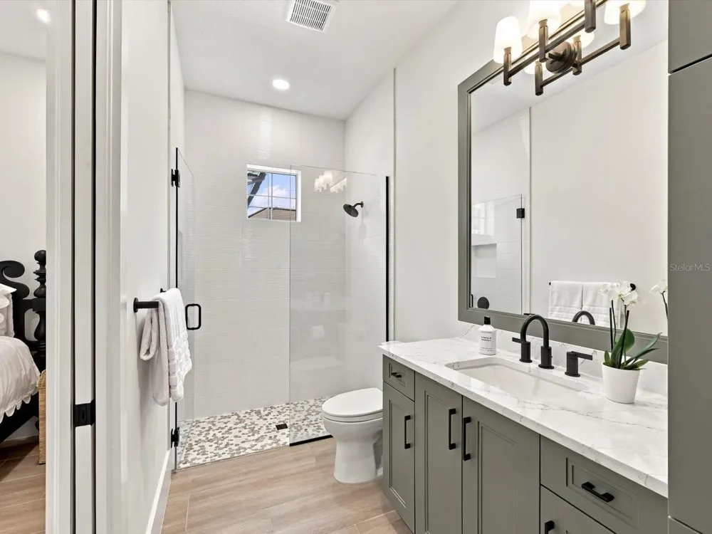 532 BLUE SHELL LOOP Sarasota, FL 34240