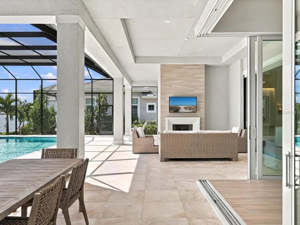 532 BLUE SHELL LOOP Sarasota, FL 34240