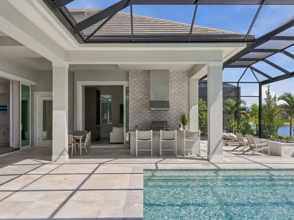 532 BLUE SHELL LOOP Sarasota, FL 34240