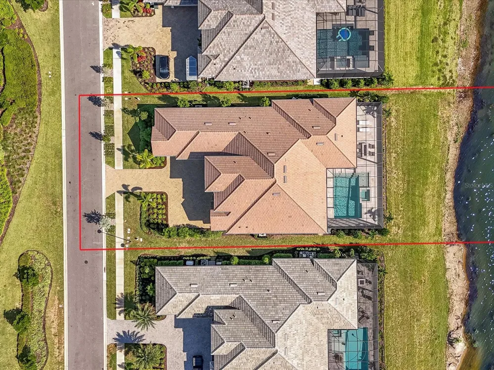 532 BLUE SHELL LOOP Sarasota, FL 34240