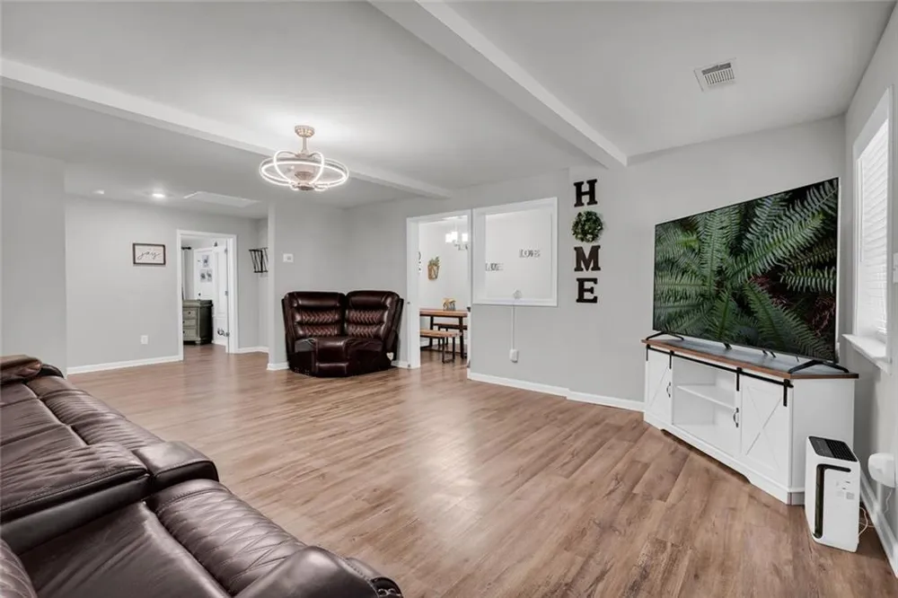 365 Taylor Road Juliette, GA 31046