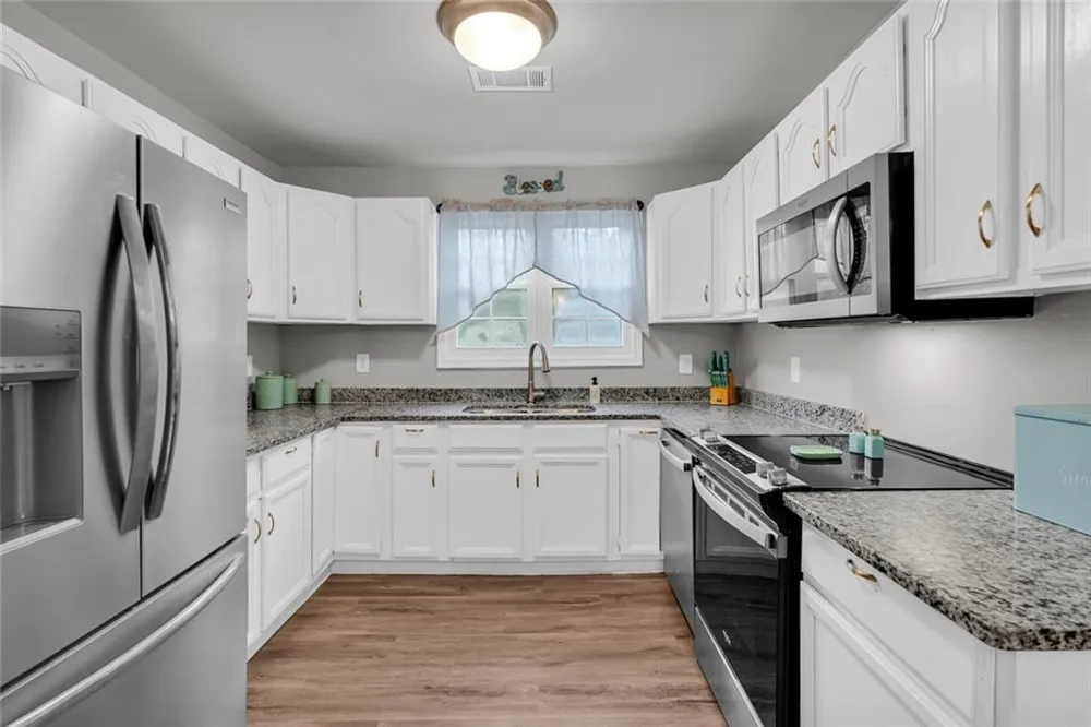 365 Taylor Road Juliette, GA 31046