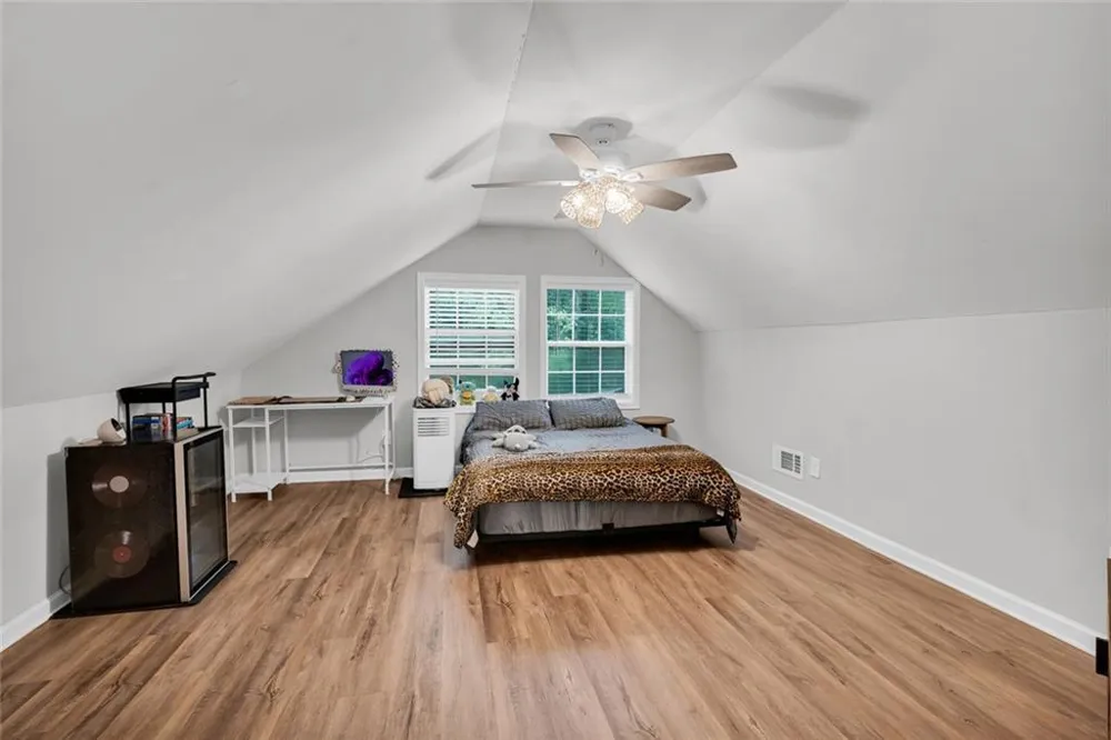 365 Taylor Road Juliette, GA 31046