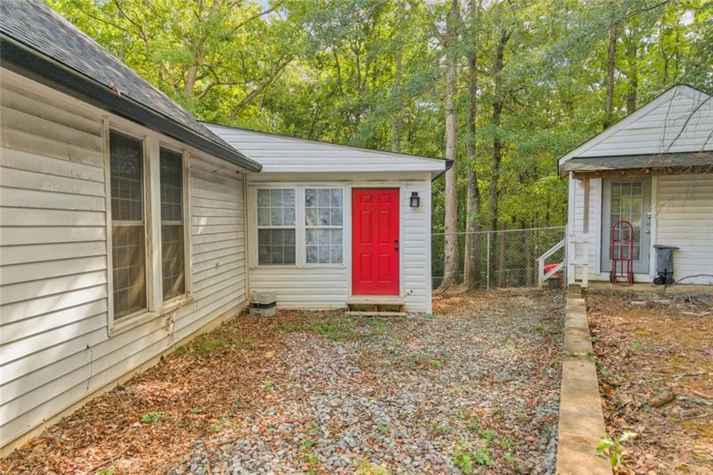 365 Taylor Road Juliette, GA 31046
