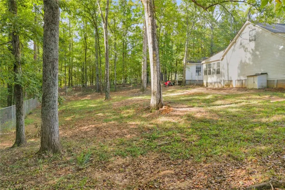 365 Taylor Road Juliette, GA 31046