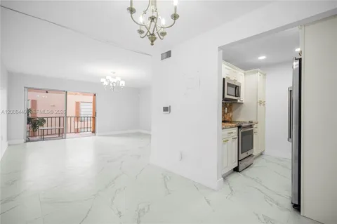 7105 Miami Lakes Dr #N10
