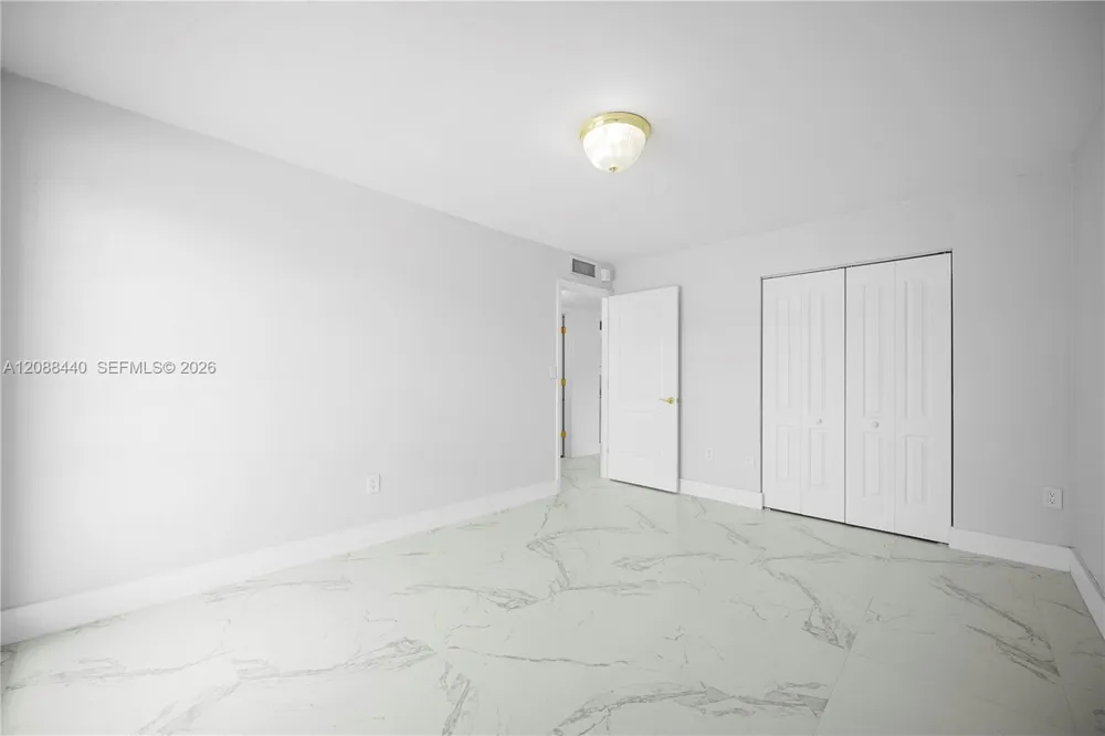 7105 Miami Lakes Dr #N10 Miami Lakes, FL 33014