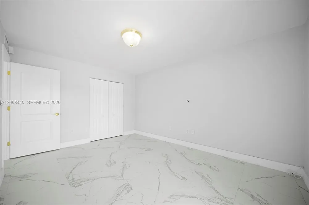 7105 Miami Lakes Dr #N10 Miami Lakes, FL 33014