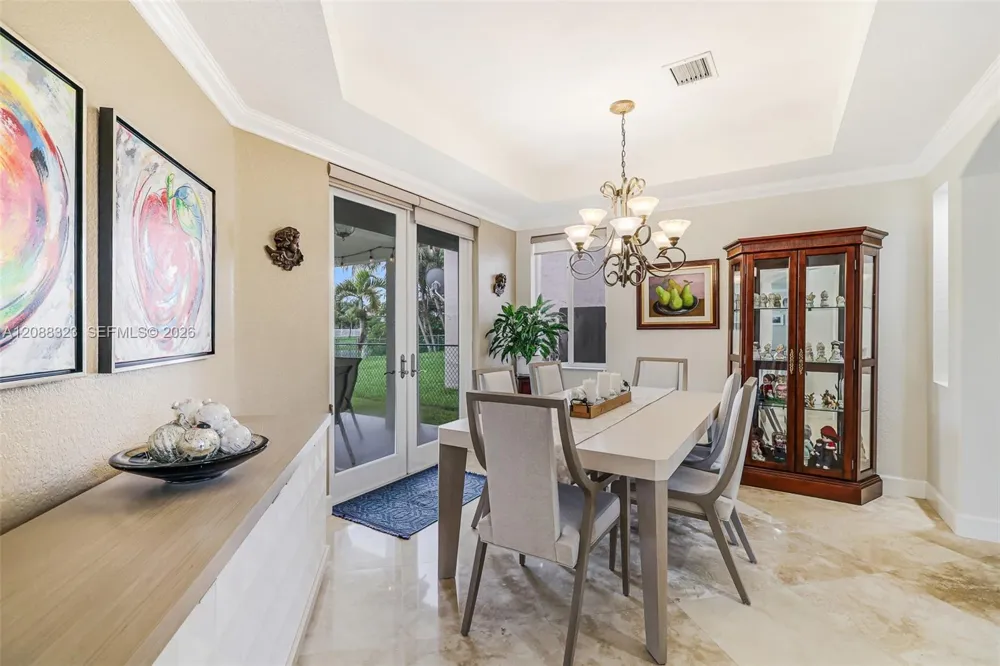 16290 SW 68th Ter Miami, FL 33193