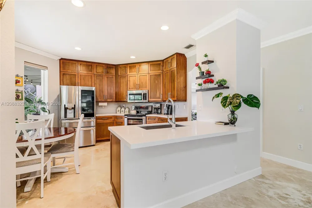 16290 SW 68th Ter Miami, FL 33193