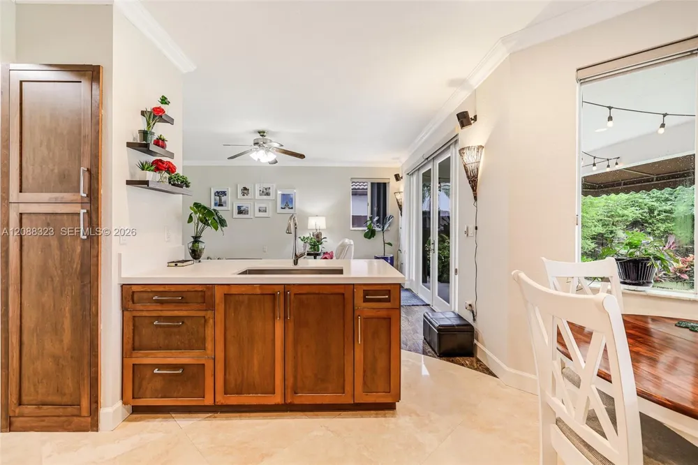 16290 SW 68th Ter Miami, FL 33193