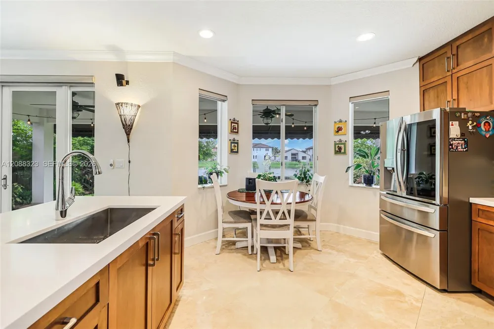 16290 SW 68th Ter Miami, FL 33193