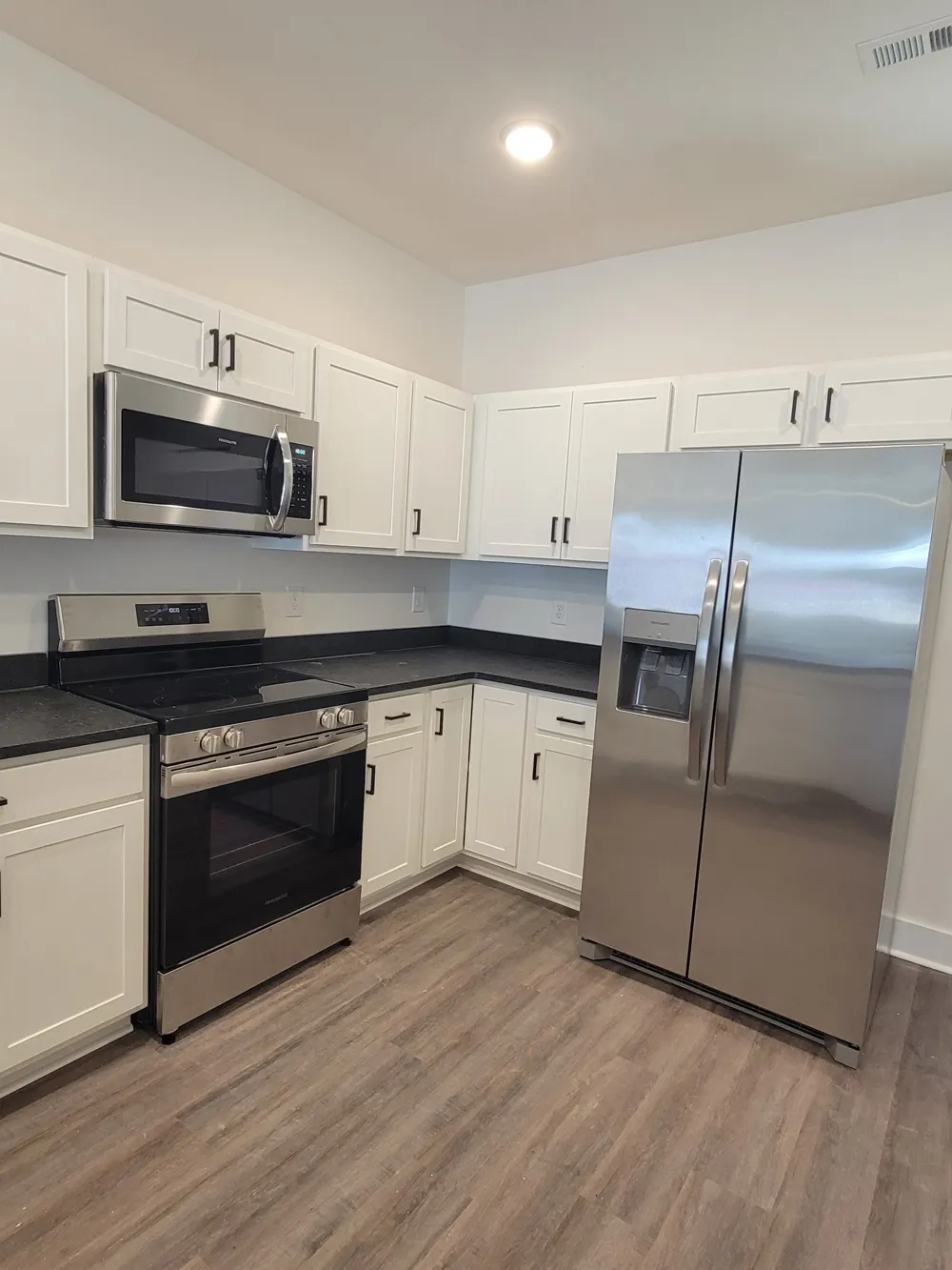 312 Front Ridge Cir Clarksville, TN 37040