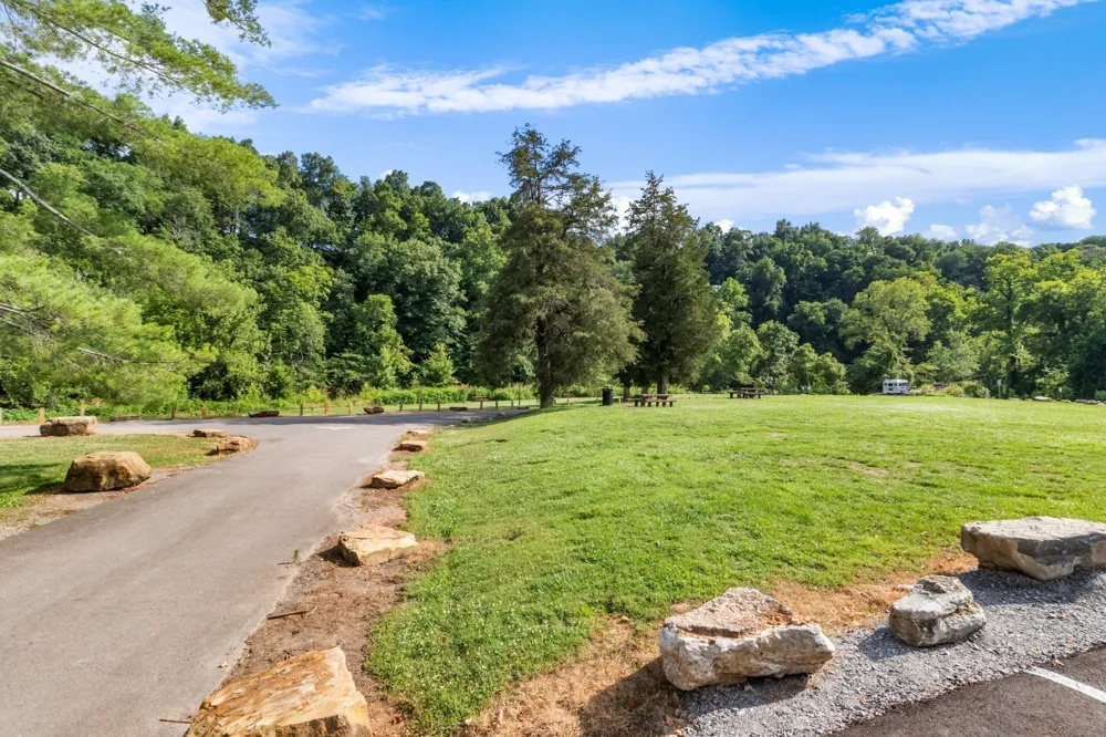 312 Front Ridge Cir Clarksville, TN 37040