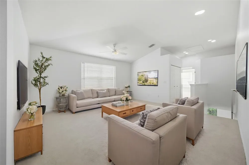 10360 HERON KEY WAY Tampa, FL 33625