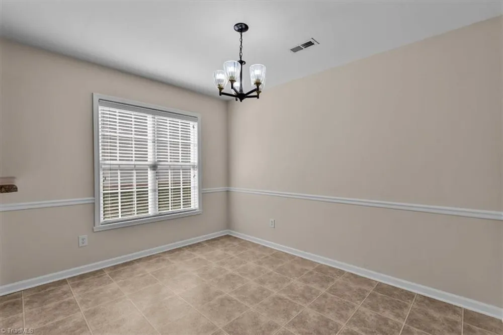 5862 Sunny Ridge Trail Clemmons, NC 27012