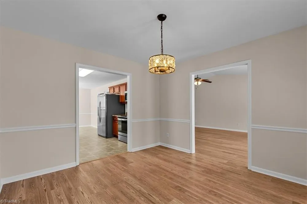 5862 Sunny Ridge Trail Clemmons, NC 27012