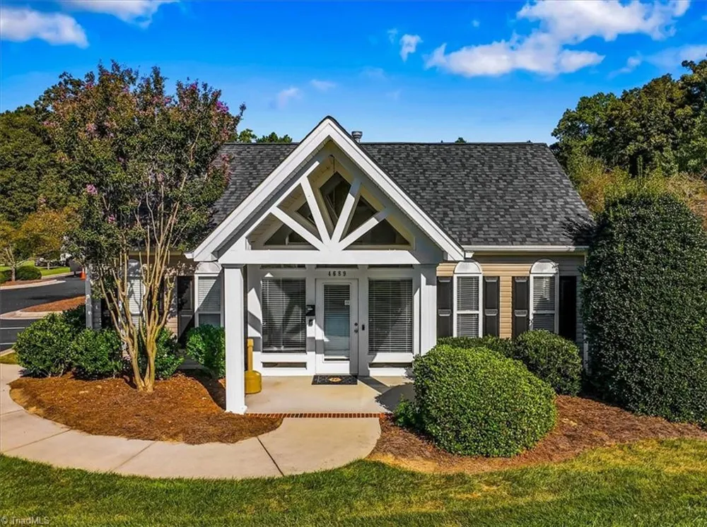 5862 Sunny Ridge Trail Clemmons, NC 27012