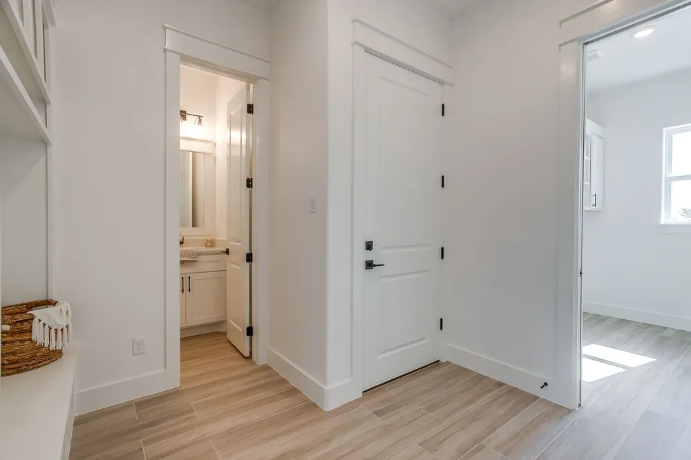 1038 Deer Island Court Azle, TX 76020