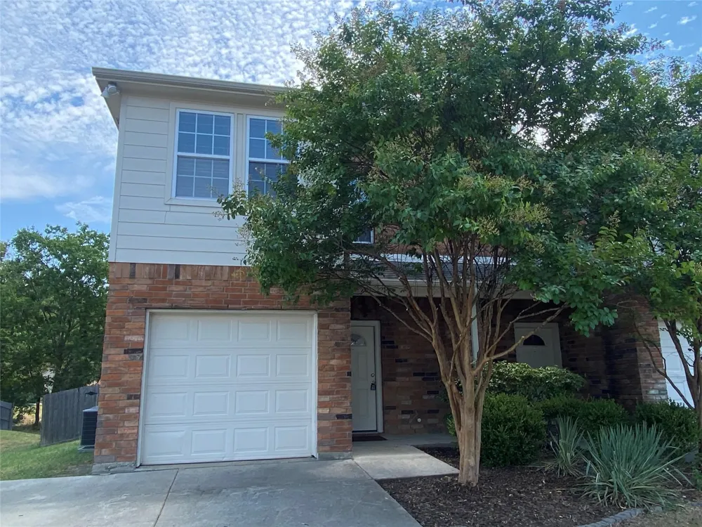 703 Parkplace Ridge Princeton, TX 75407