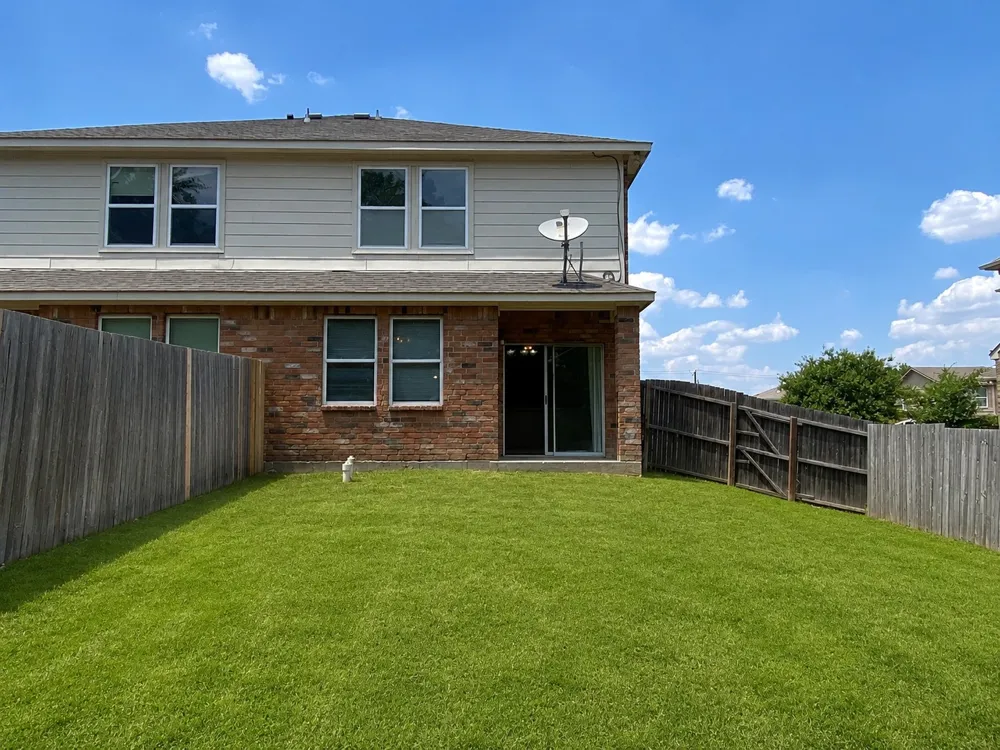 703 Parkplace Ridge Princeton, TX 75407
