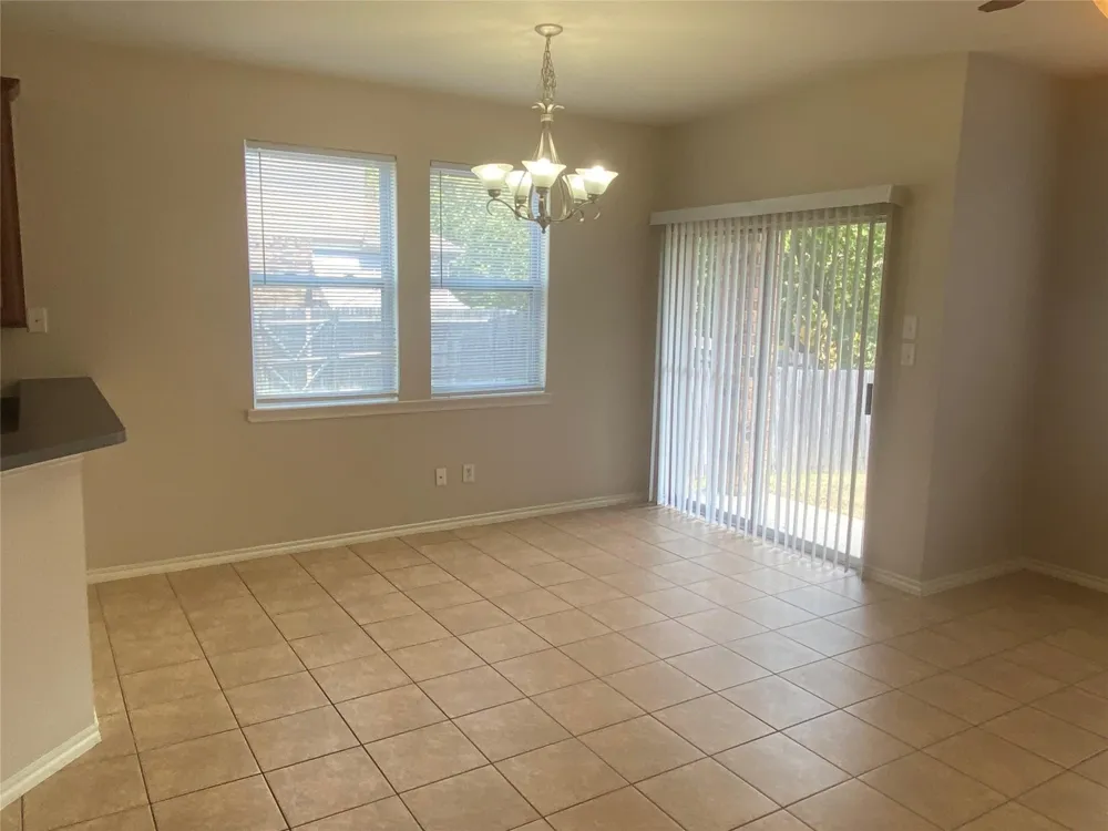 703 Parkplace Ridge Princeton, TX 75407