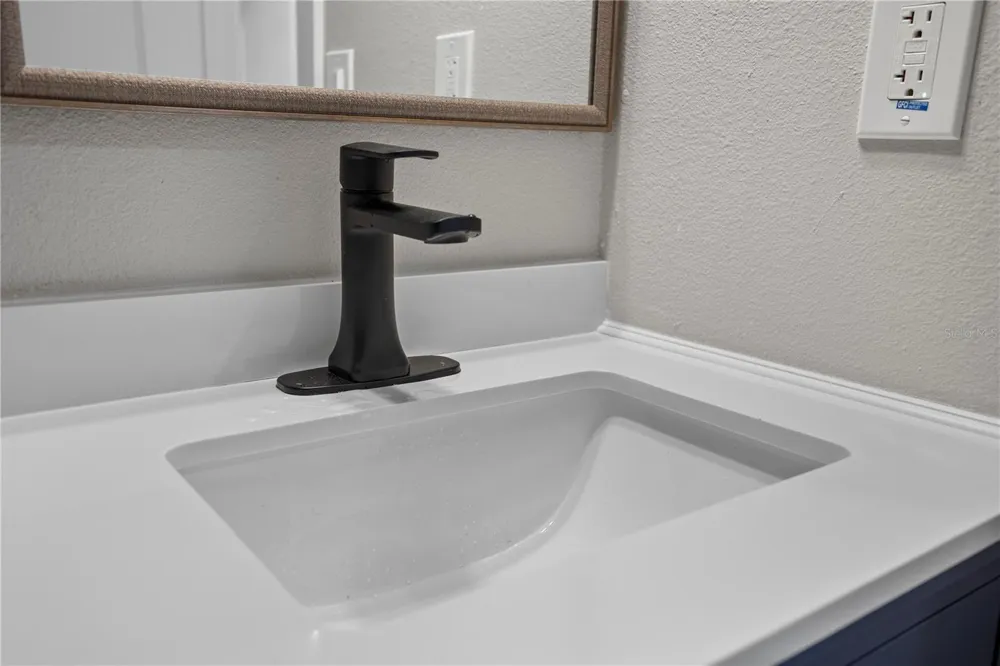 2216 NE 36TH PLACE ocala, FL 34479