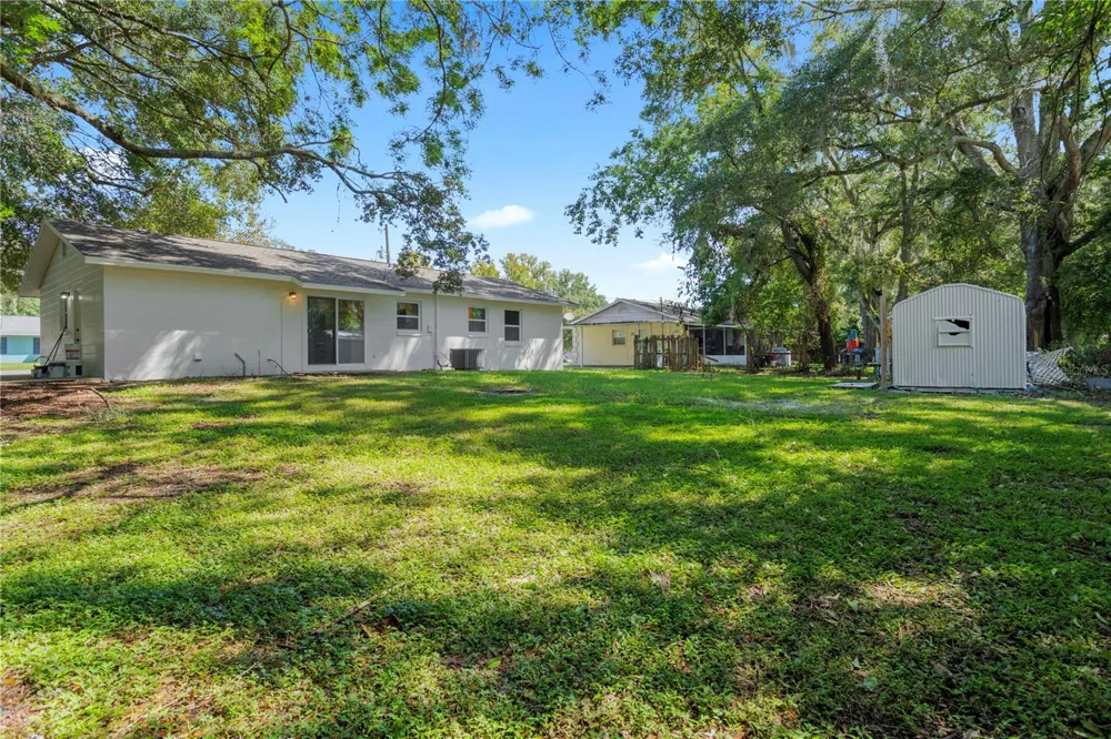 2216 NE 36TH PLACE ocala, FL 34479