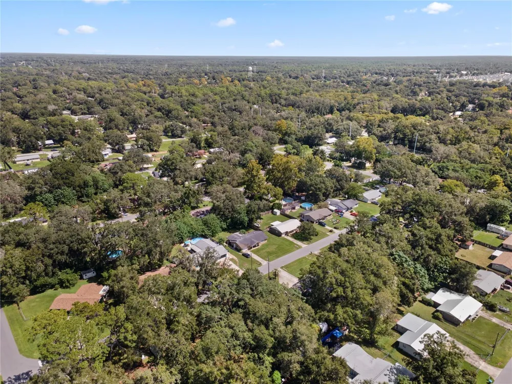 2216 NE 36TH PLACE ocala, FL 34479
