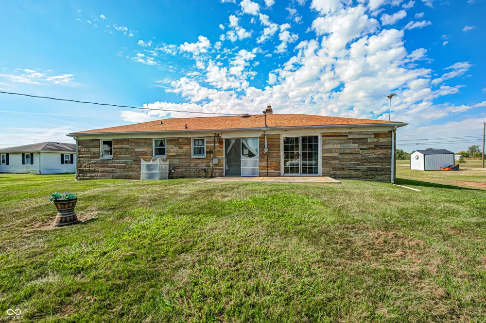 6730 Michigan Road Fairland, IN 46126