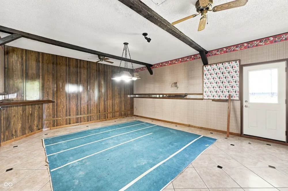6730 Michigan Road Fairland, IN 46126