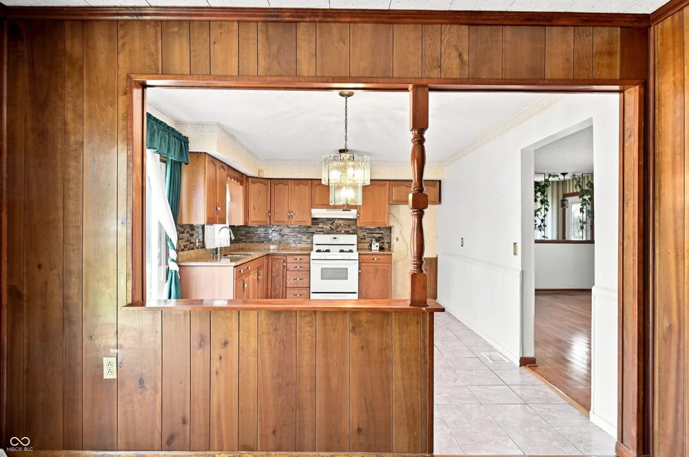 6730 Michigan Road Fairland, IN 46126