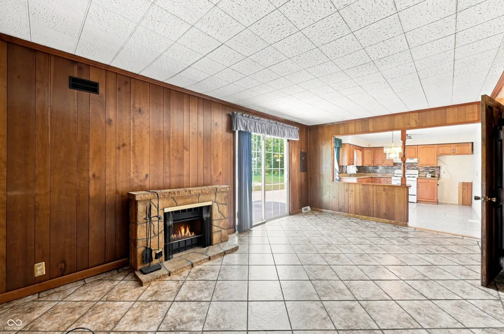 6730 Michigan Road Fairland, IN 46126