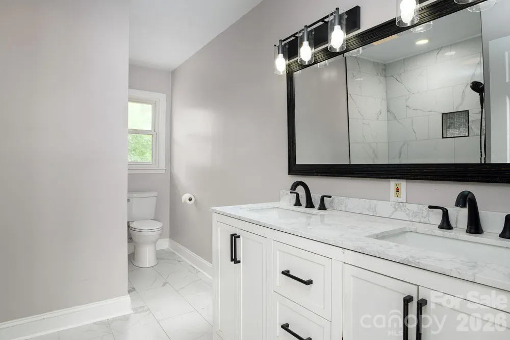 112 Delta Street Lexington, NC 27295