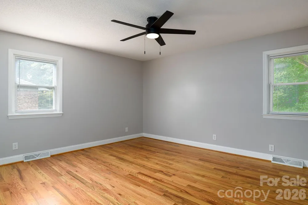 112 Delta Street Lexington, NC 27295