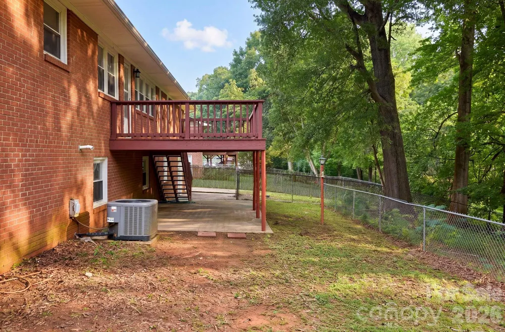 112 Delta Street Lexington, NC 27295