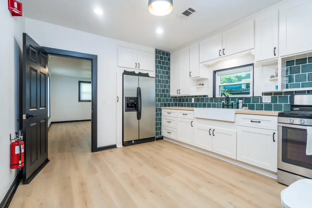 502 Malone Street Tomball, TX 77375