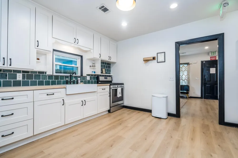 502 Malone Street Tomball, TX 77375