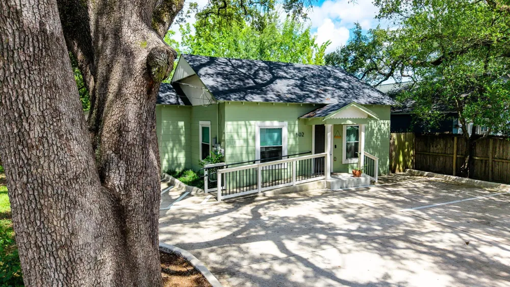502 Malone Street Tomball, TX 77375