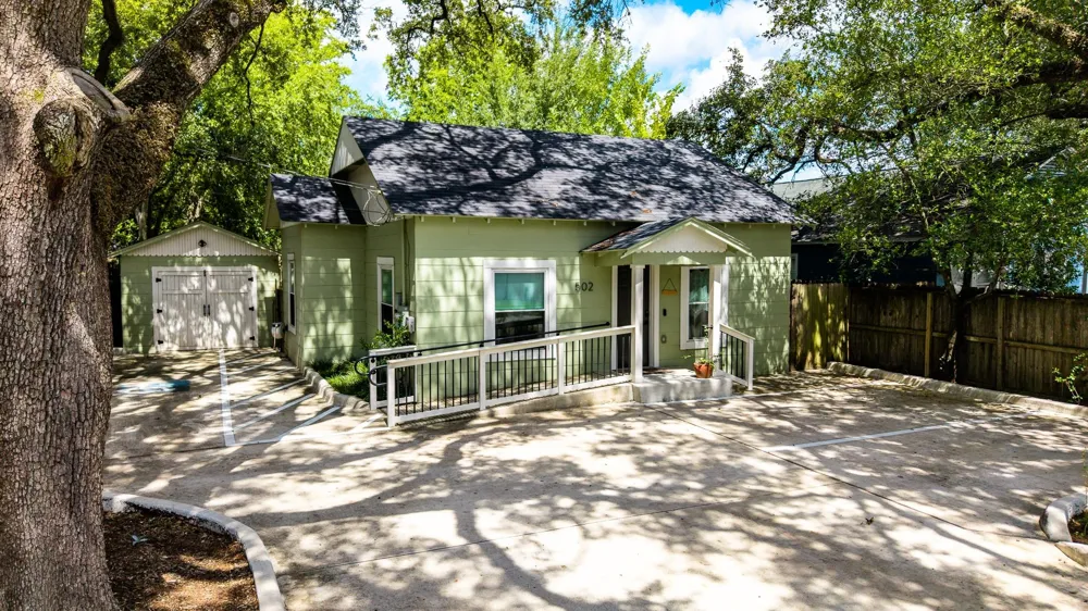 502 Malone Street Tomball, TX 77375